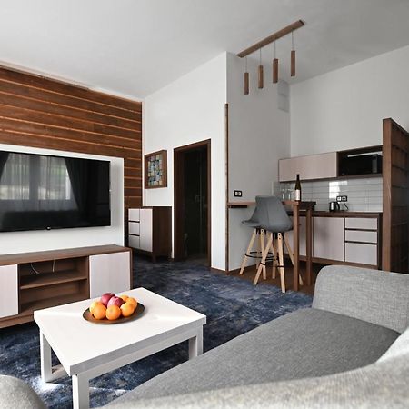 חומוטוב Apartmany Spessart מראה חיצוני תמונה